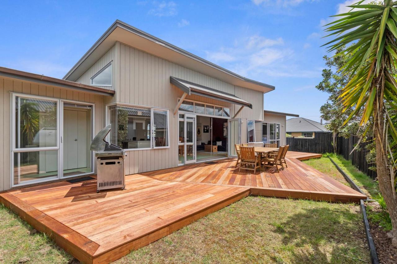 Restful Ruakaka - Ruakaka Holiday Home ภายนอก รูปภาพ